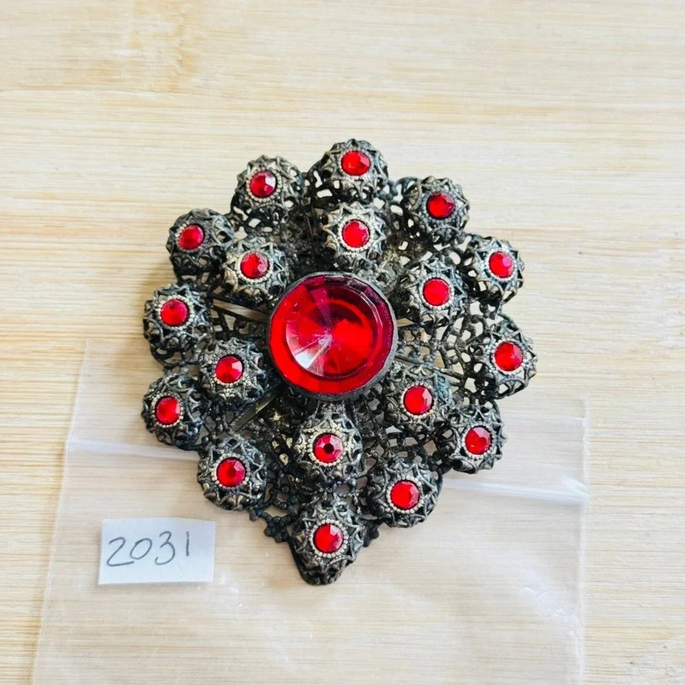 Fur Dress Clip Pin Red Rhinestone Art Deco Antique Filigree Goth Filigree VTG